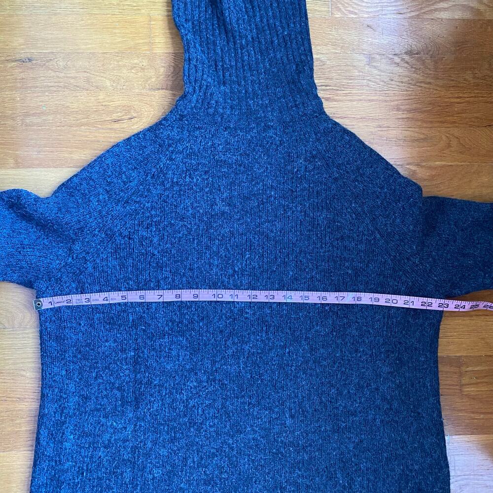 REFORMATION Baby Alpaca Sweater Size L - Picture 9 of 10